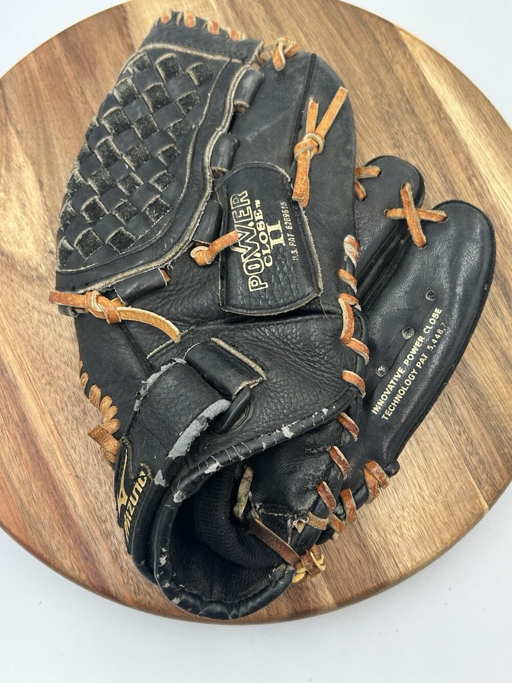 Mizuno MVP Youth 11.5” Baseball Glove GPT1152D Power Close II RHT Black Soft